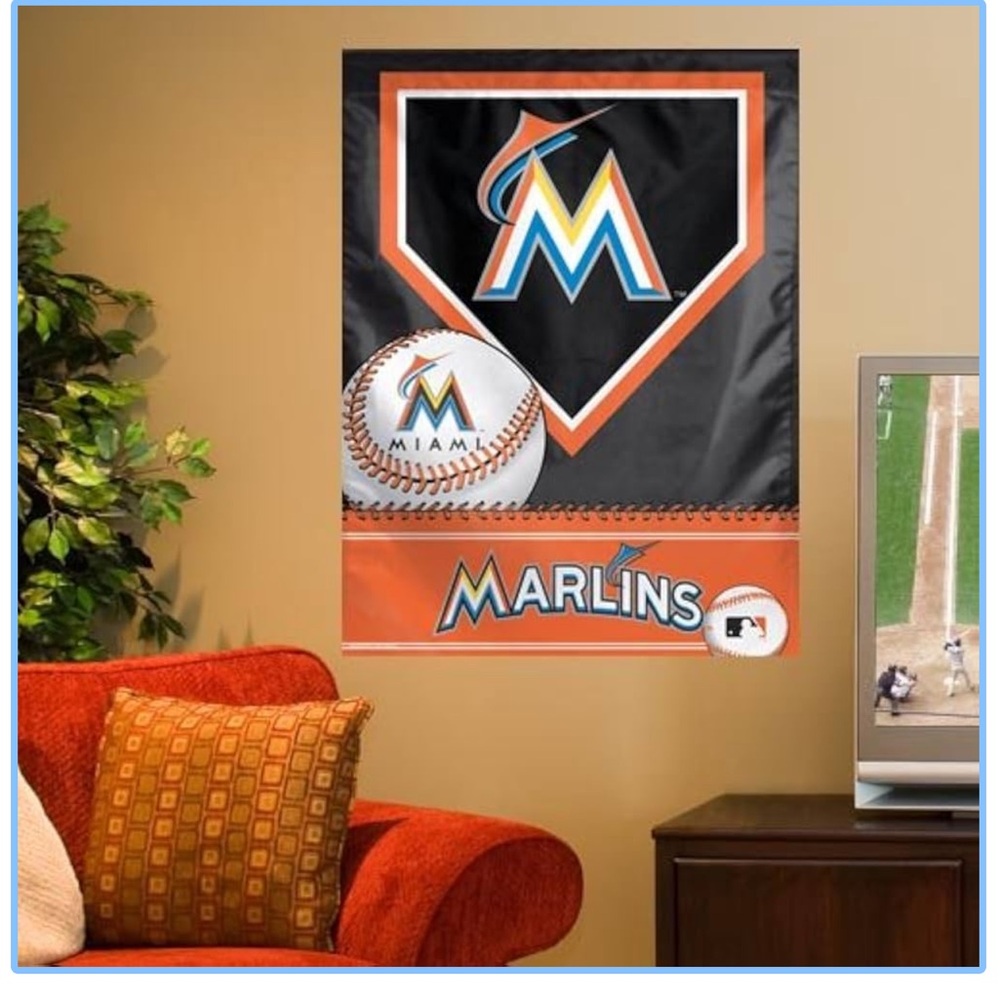Miami Marlins MLB Primary Logo Vertical Flag: 27x37 Banner